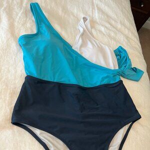 CUPSHE Women's Swimsuit Wrap, Tie Side, AQUA/navy/white, XL (NWOT)